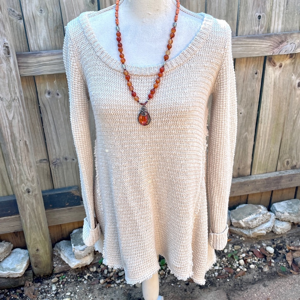 Anthropology Kaisely Oversized Lady’s Sweater; Size XS